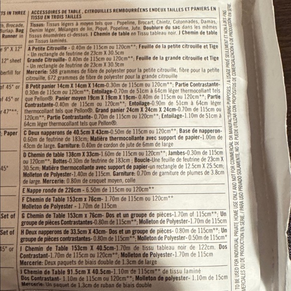 Simplicity Festive Table Decor Pattern Set - Picture 5 of 9